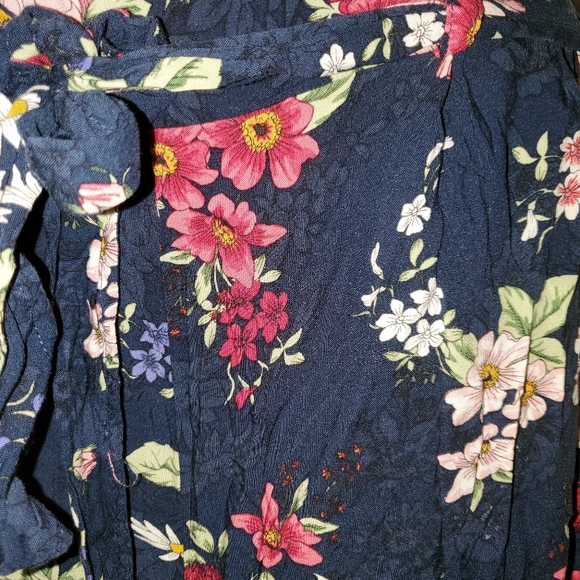 Springtime Pants - Picture 3 of 4